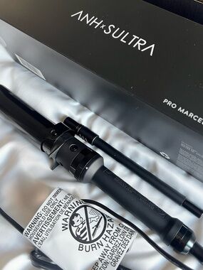 Anh+Sultra Pro Marcel Iron 
1.5 inch Styling Tool
